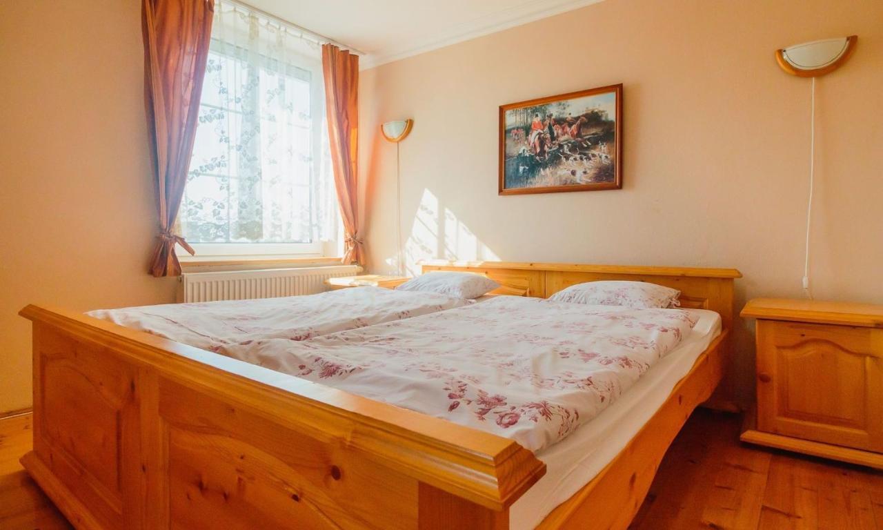 Penzion Exclusive Trenčín エクステリア 写真